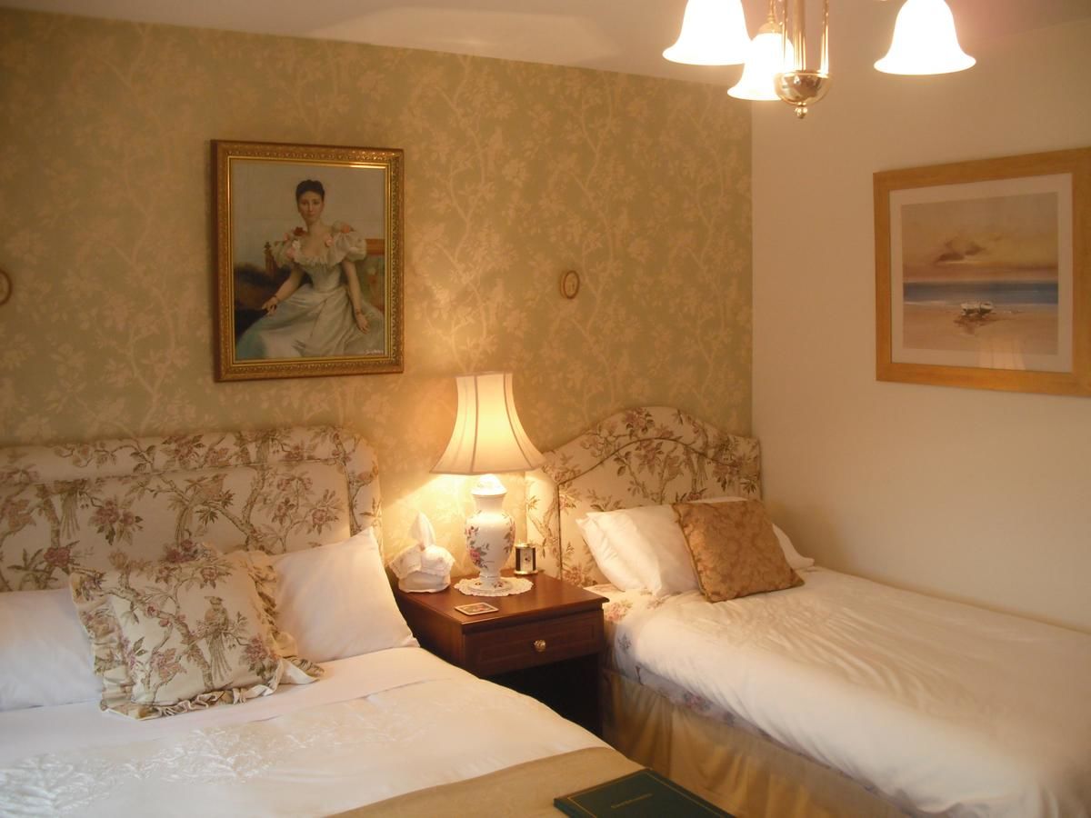 Отели типа «постель и завтрак» Killyliss Country House B&B Lisnalong